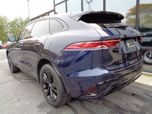 Used 2024 Jaguar F-PACE R-Dynamic S image 7