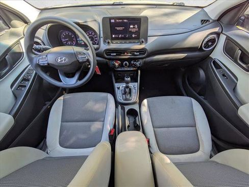 Certified 2023 Hyundai Kona SE image 10
