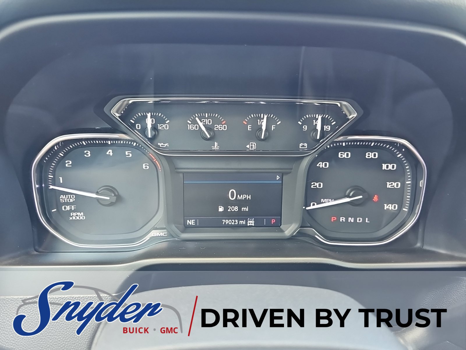 Used 2019 GMC Sierra 1500 SLE w/ SLE Value Package AWD/4WD image 15