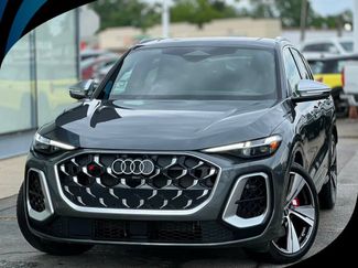 Used 2025 Audi SQ5 Premium Plus w/ Premium Plus Package AWD/4WD video 1