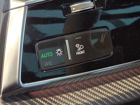 New 2026 Audi SQ8 Prestige image 26