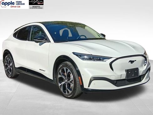 Certified 2023 Ford Mustang Mach-E Premium image 1