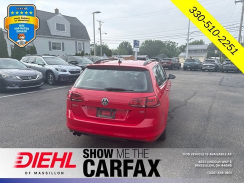 Used 2015 Volkswagen Golf S FWD image 4
