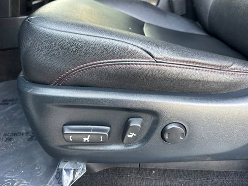 Used 2022 Toyota 4Runner TRD Off-Road Premium image 13