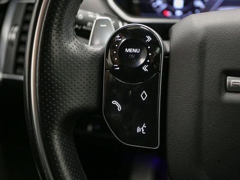 Used 2020 Land Rover Range Rover Sport HSE Dynamic image 38
