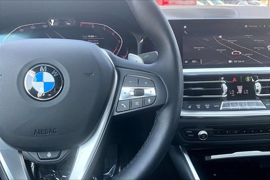 Used 2020 BMW 330i Sedan w/ Premium Package RWD image 24