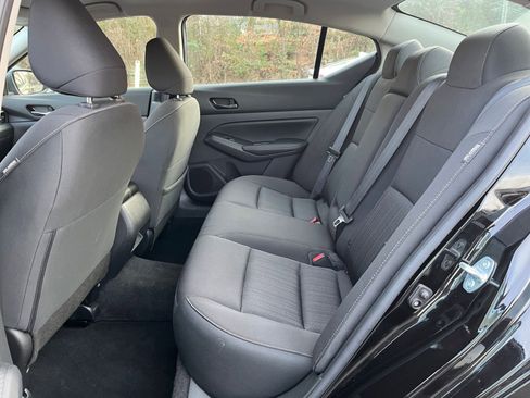 Used 2025 Nissan Altima 2.5 SV image 24