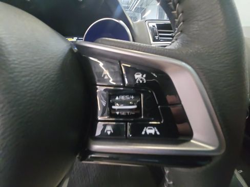 Used 2018 Subaru Outback 2.5i Limited AWD/4WD image 19