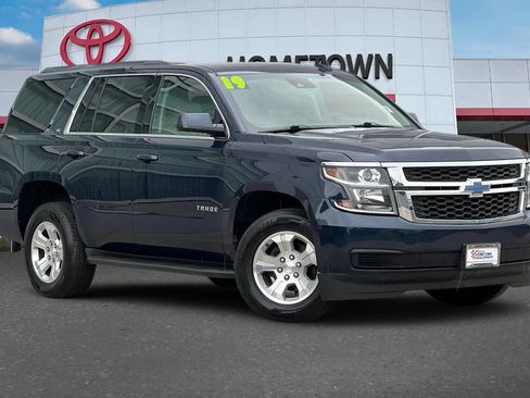 Used 2019 Chevrolet Tahoe LT AWD/4WD image 2