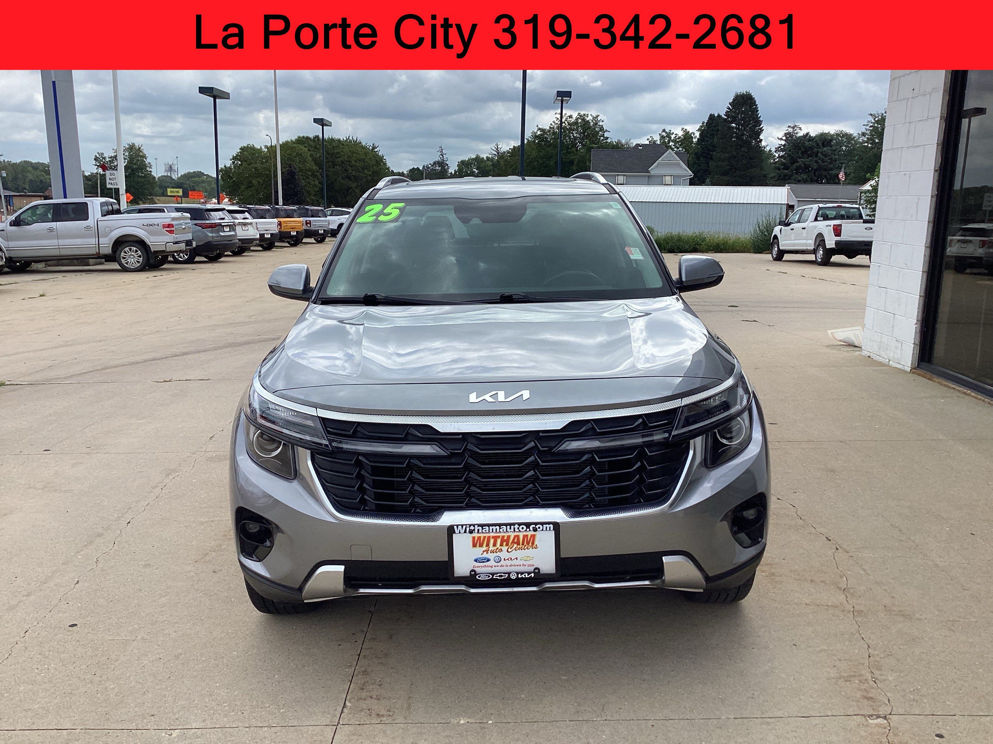 Used 2025 Kia Seltos EX w/ EX Sunroof Package AWD/4WD image 4