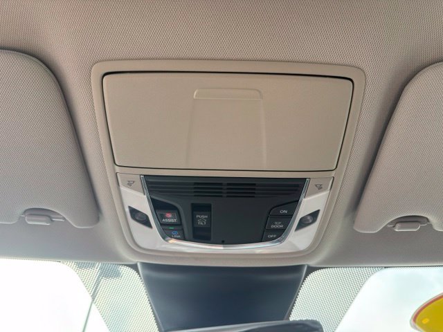 Used 2021 Acura TLX w/ Technology Package FWD image 25