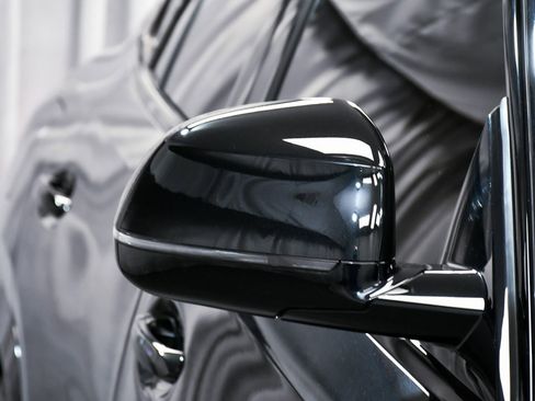 Used 2023 BMW X6 xDrive40i w/ M Sport Package image 79