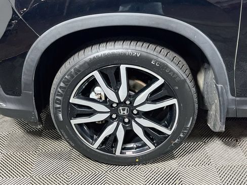 Used 2021 Honda Pilot Touring image 29