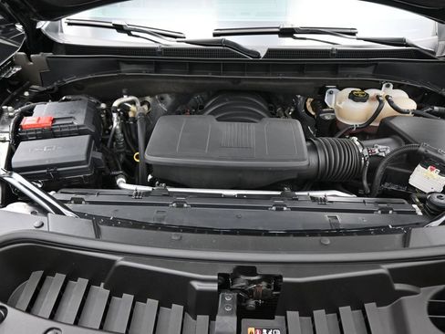 Used 2025 GMC Yukon Denali image 28