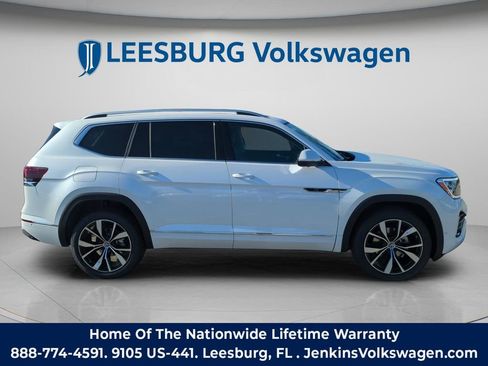 New 2026 Volkswagen Atlas SEL Premium R-Line image 3