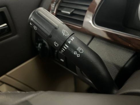 Used 2009 Ford Taurus SEL FWD image 61