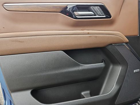 New 2026 Chevrolet Tahoe High Country AWD/4WD image 8