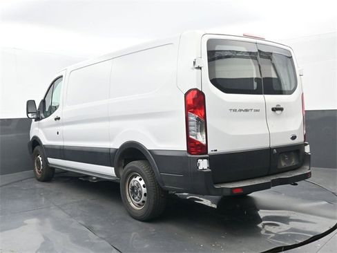 Used 2019 Ford Transit 250 130 Low Roof image 3