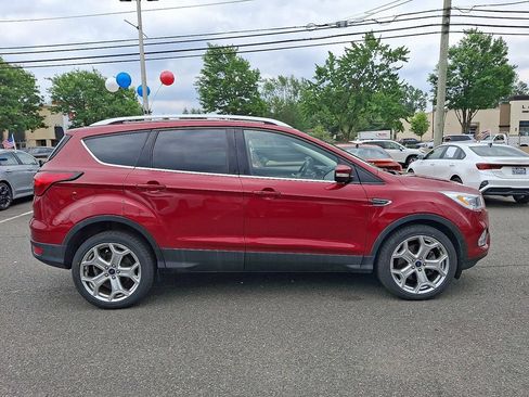 Used 2019 Ford Escape Titanium AWD/4WD image 8