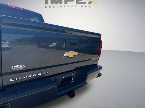 Used 2017 Chevrolet Silverado 1500 LT w/ All Star Edition AWD/4WD image 32