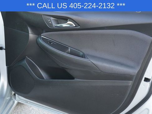 Used 2018 Chevrolet Cruze LT image 20