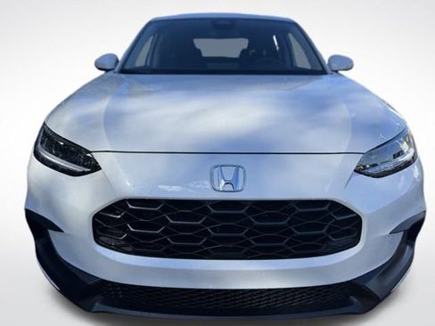 New 2026 Honda HR-V LX image 2