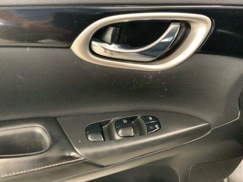 Used 2019 Nissan Sentra SV FWD image 21