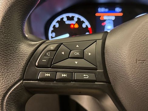 Used 2024 Nissan Altima 2.5 S FWD image 27