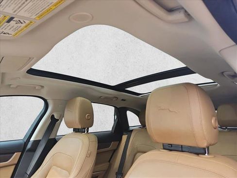 Used 2021 Jaguar F-PACE S image 16