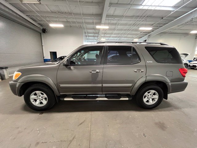 Used 2005 Toyota Sequoia SR5 RWD image 6