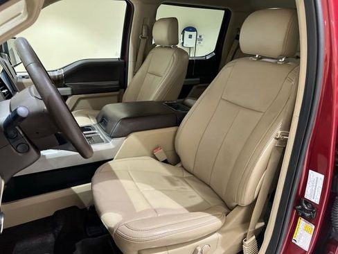 Used 2018 Ford F150 Lariat w/ Equipment Group 502A Luxury AWD/4WD image 18