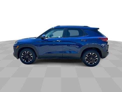 Certified 2023 Chevrolet TrailBlazer LT w/ Convenience Package FWD image 6