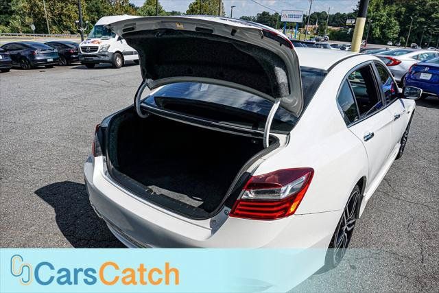 Used 2017 Honda Accord Sport image 36