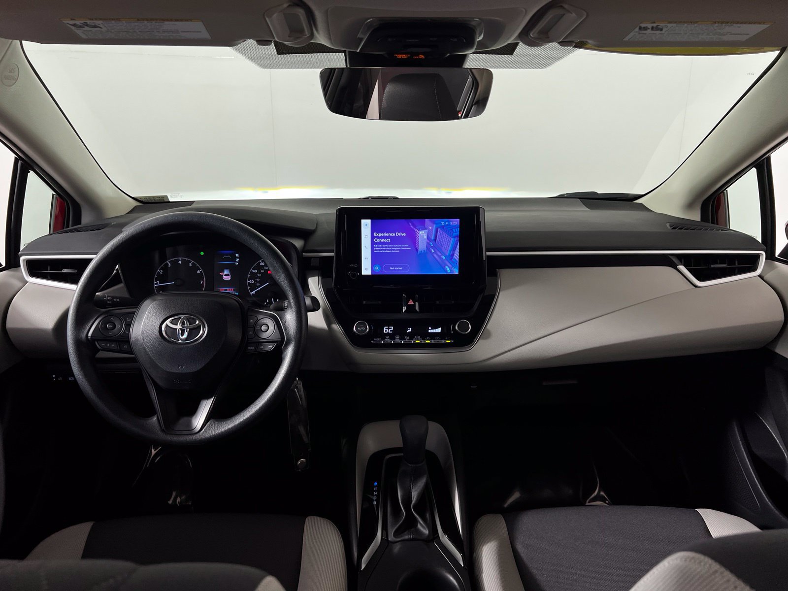 Certified 2025 Toyota Corolla LE FWD image 20