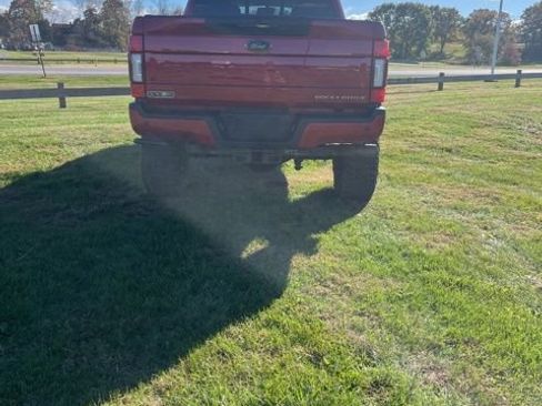 Used 2021 Ford F250 Lariat image 6