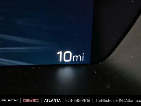 New 2026 GMC Canyon AT4 w/ Technology Plus Package AWD/4WD image 9