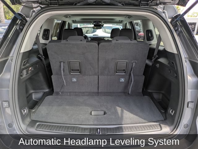 Used 2024 Jeep Grand Cherokee L Laredo w/ Trailer Tow Package RWD image 17