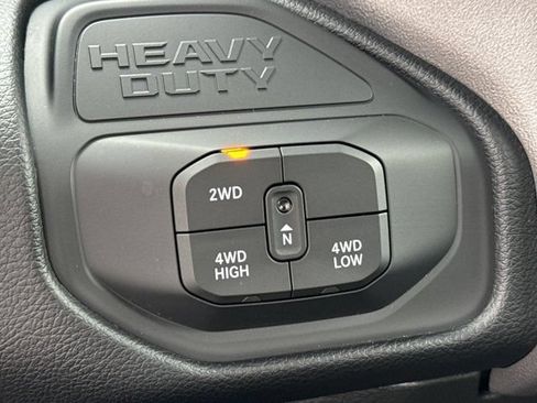 Certified 2026 RAM 2500 Big Horn AWD/4WD image 35
