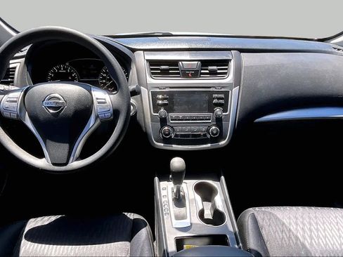 Used 2017 Nissan Altima 2.5 S w/ Power Driver Seat Package FWD image 16