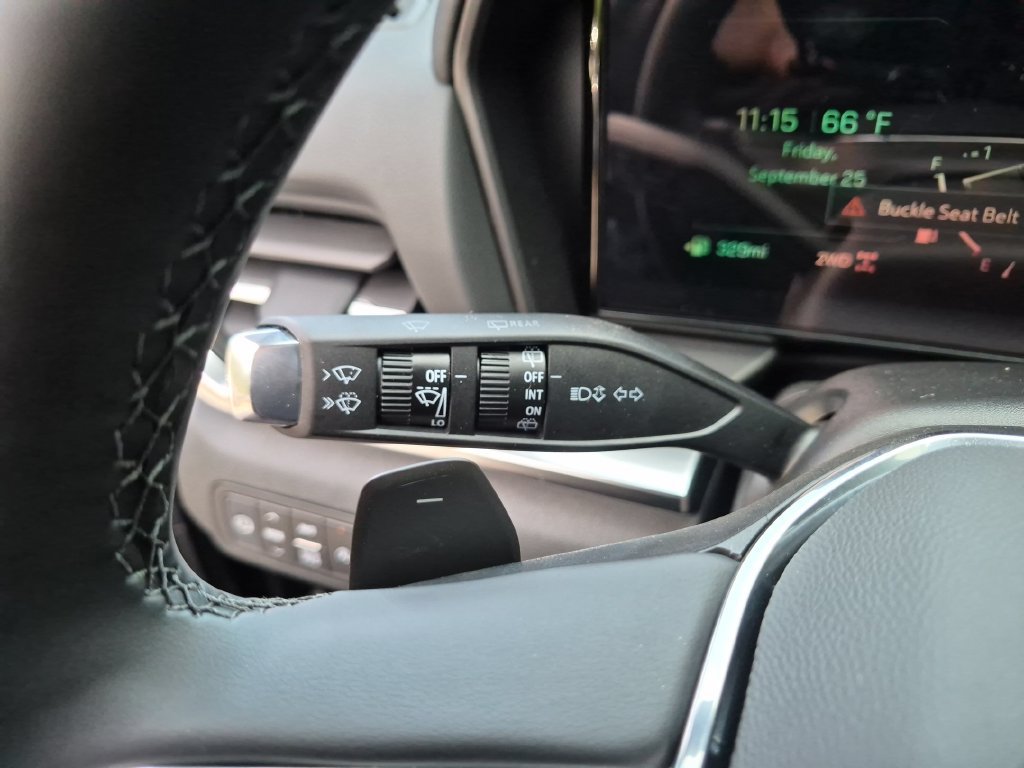 New 2027 GMC Terrain Elevation w/ Elevation Premium Package AWD/4WD image 20
