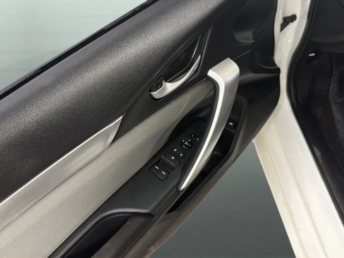 Used 2017 Honda Civic EX-T image 17