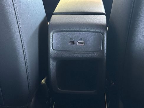 Used 2025 Chevrolet Trax LT image 23