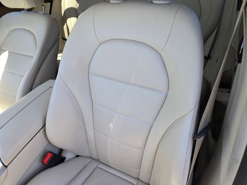 Used 2018 Mercedes-Benz GLC 300 image 20