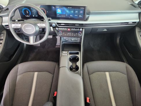 Used 2025 Hyundai Sonata SEL FWD image 26