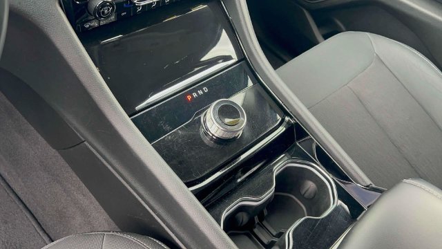 Used 2021 Jeep Grand Cherokee L Laredo w/ Luxury Tech Group I AWD/4WD image 20