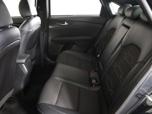 Used 2023 Kia Forte GT-Line w/ GT-Line Premium Package FWD image 34