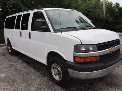 Used 2025 Chevrolet Express 3500 LT w/ LT Preferred Equipment Group