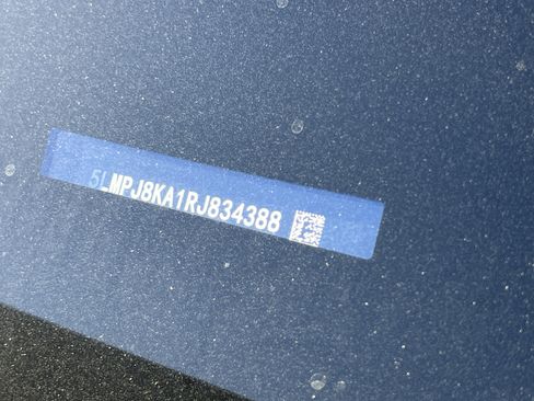 Used 2024 Lincoln Nautilus Reserve w/ Equipment Group 202A image 25