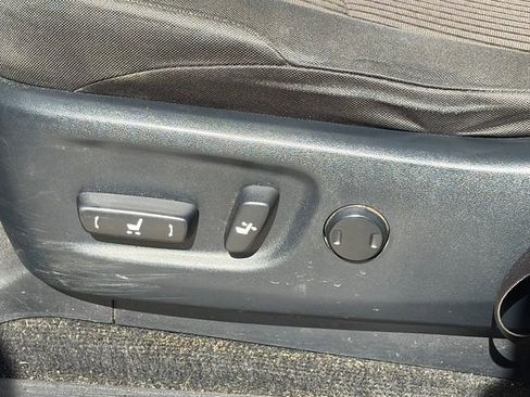 Used 2021 Toyota 4Runner TRD Off-Road image 18