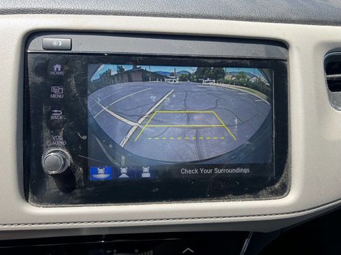 Used 2022 Honda HR-V EX image 12